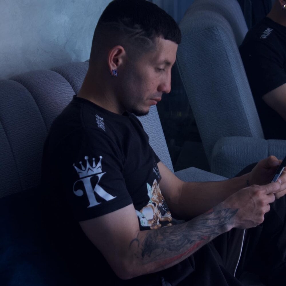 white_boy_li Chatroom