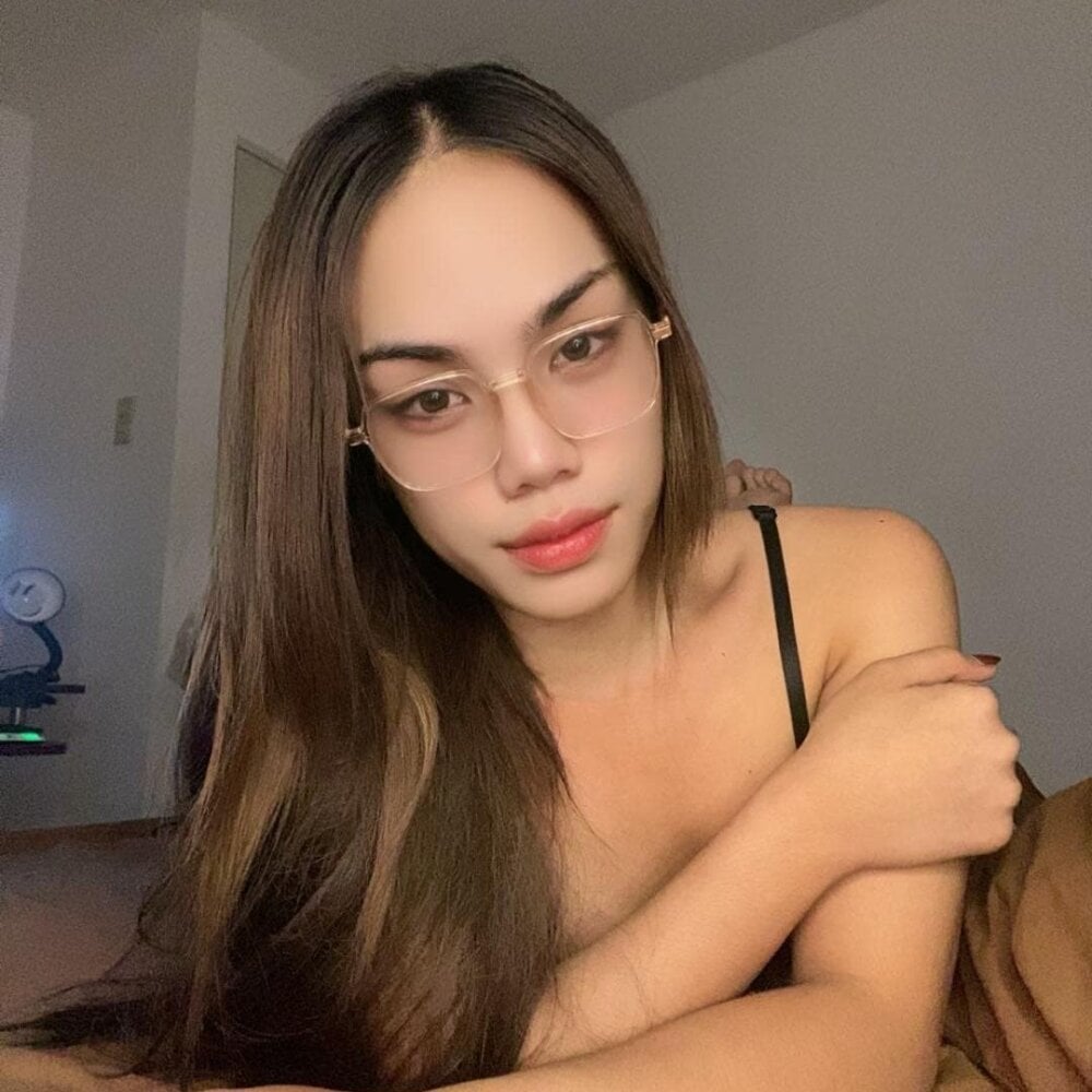 xCarolineSilva Chatroom