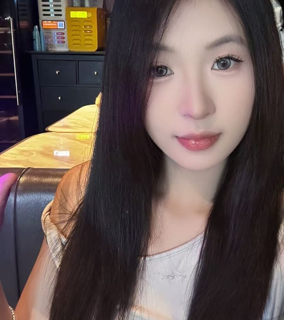 xiaobaimao6 Chatroom