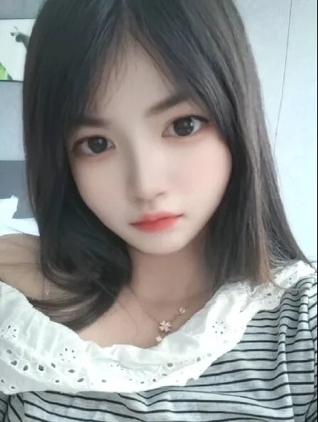 xiaoling-one001 Chatroom