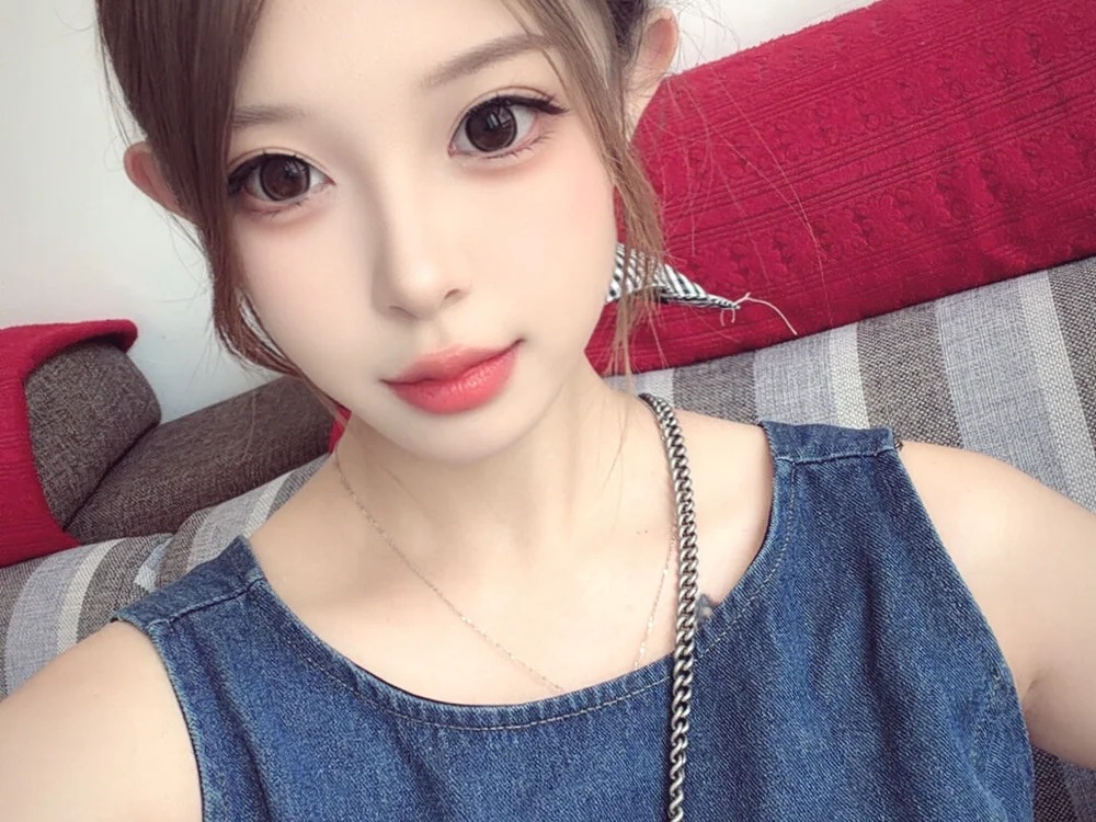 xiaotuan_01 Chatroom