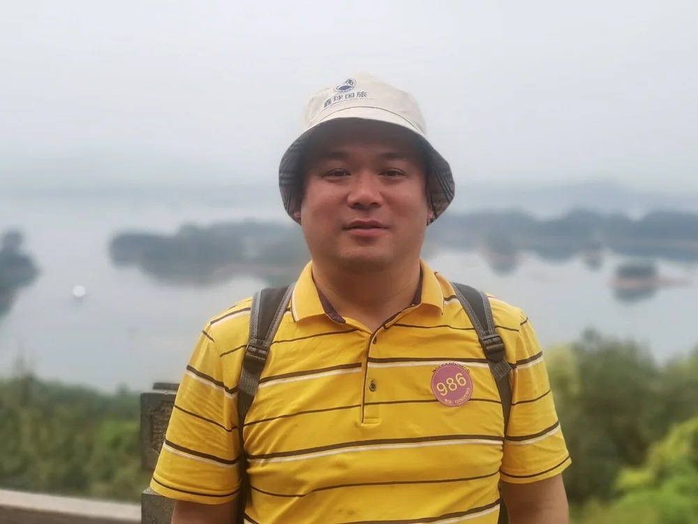 xinxinde123 Chatroom