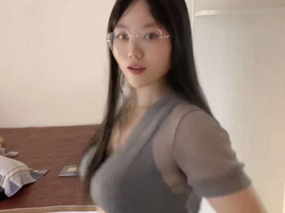 xinxinye_886 Chatroom
