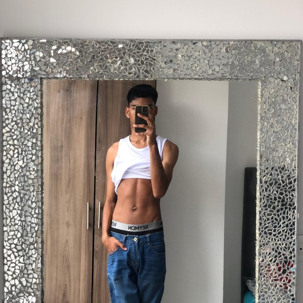 xxdarkdesirexx Chatroom