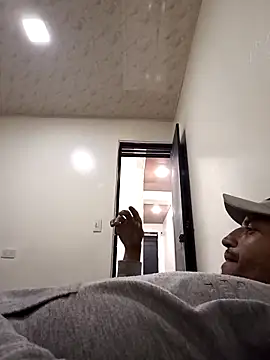 xxxpareja2018xxx Chatroom