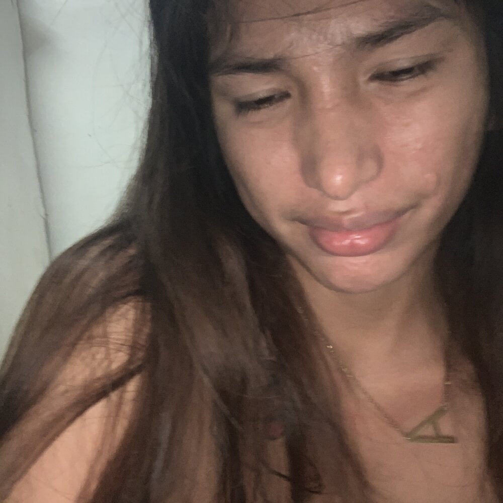 yanaleciousxx Chatroom