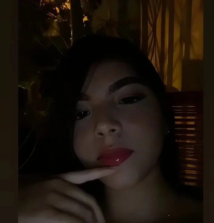 yesenia_bread Chatroom