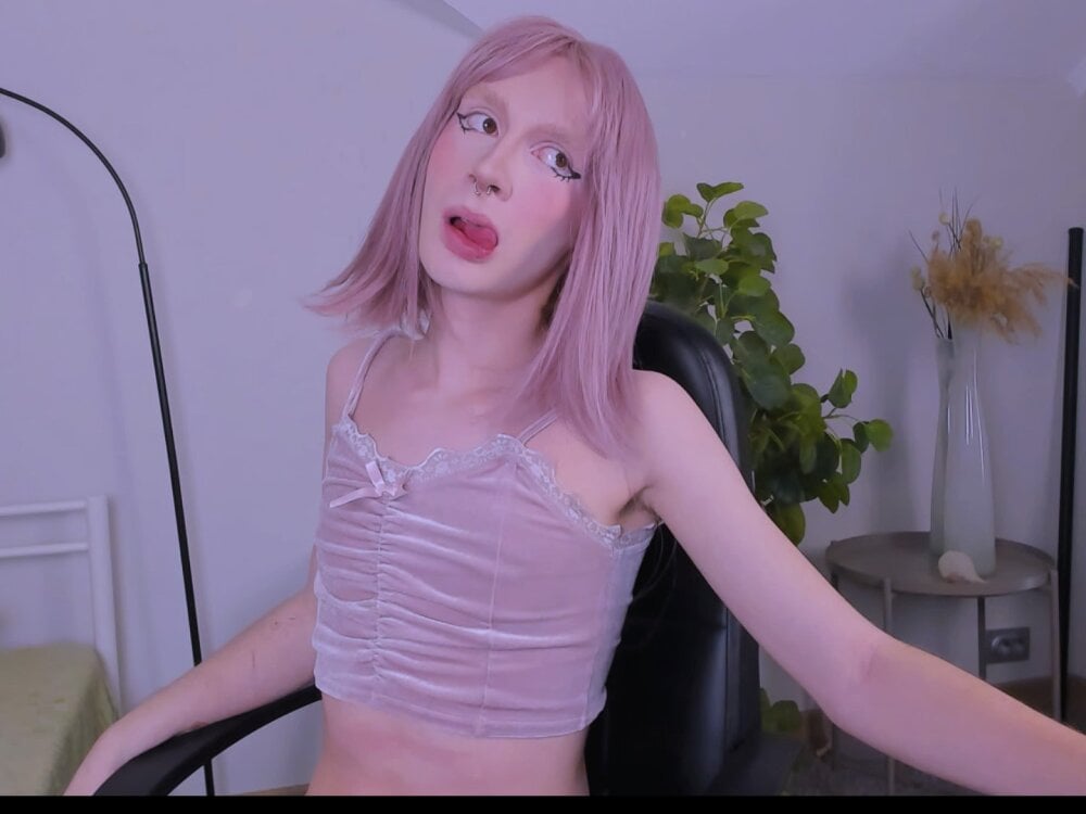 yoi_mika Chatroom