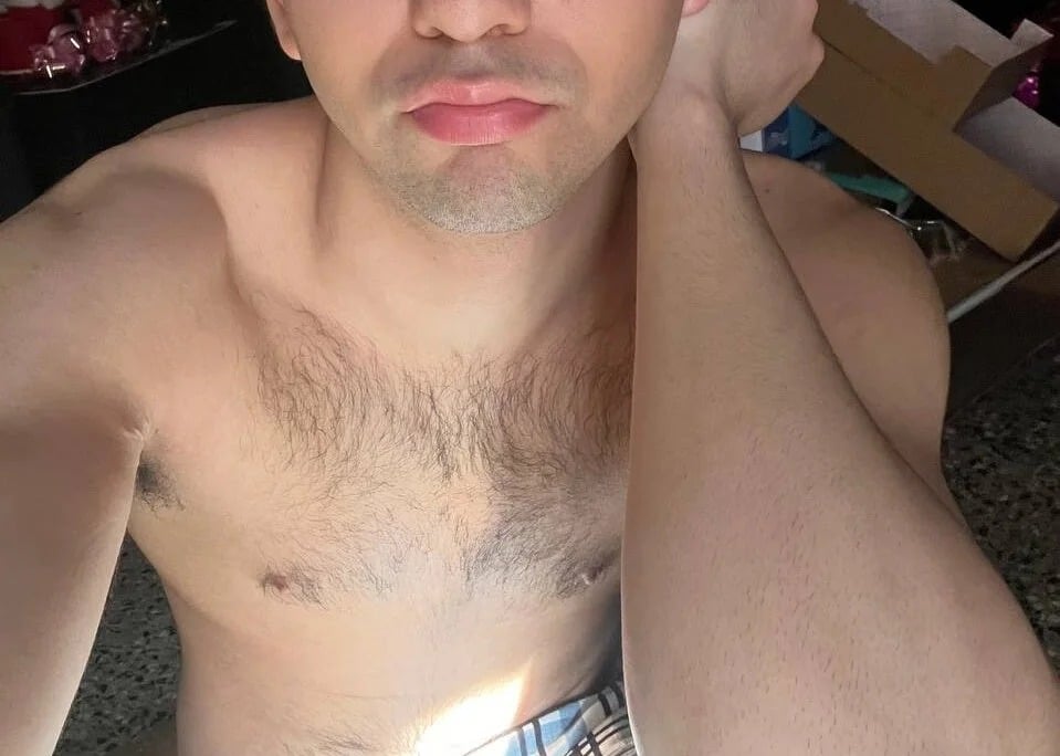 young__hot Chatroom