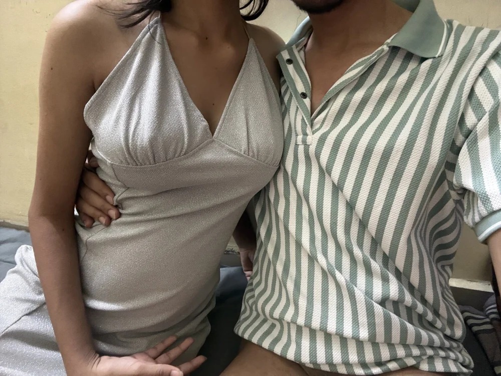 young_couple76 Chatroom