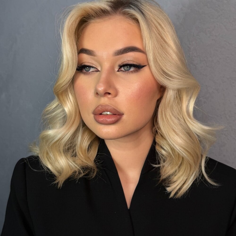 young_fuckerssss Chatroom