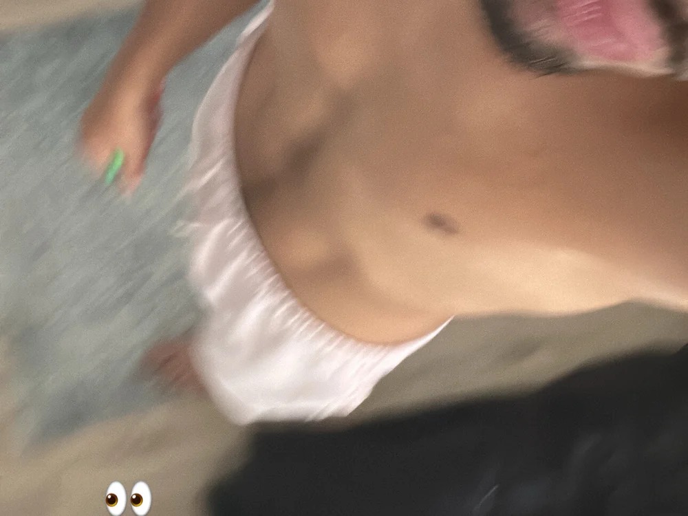 youngdick2113 Chatroom