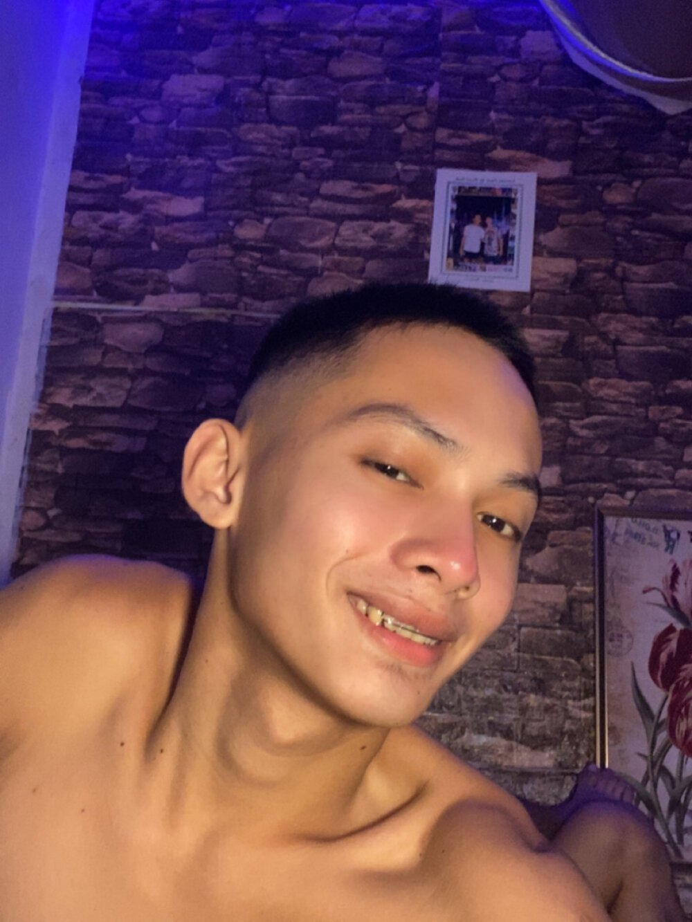 your_twink_asian00 Chatroom