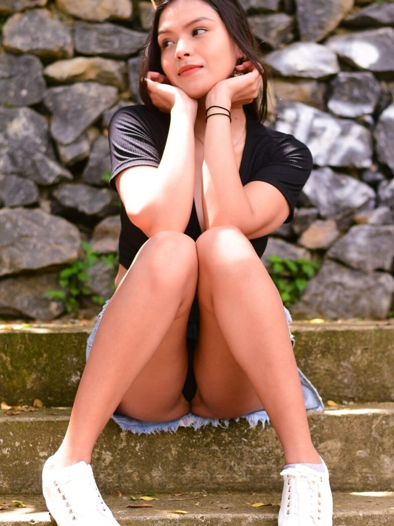 your_voyeur_girl Chatroom