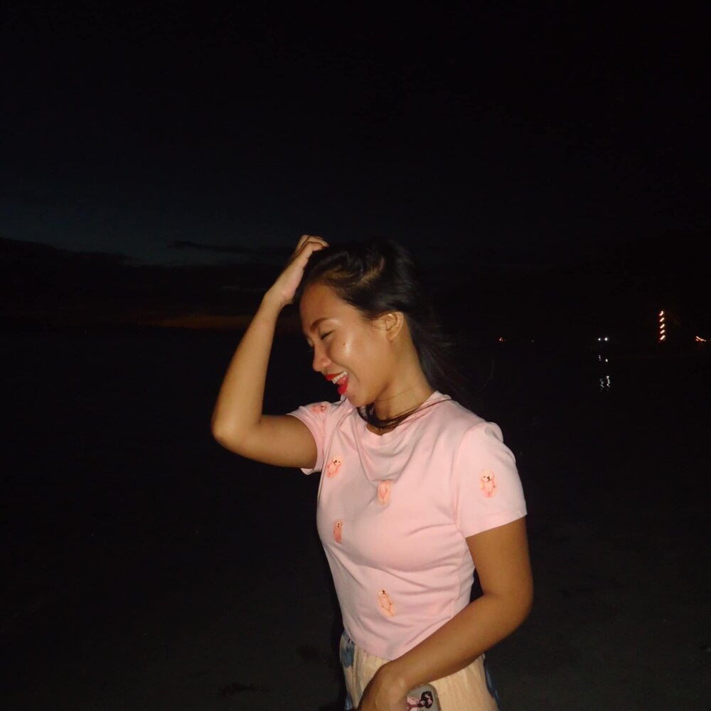 yourloving_maris Chatroom