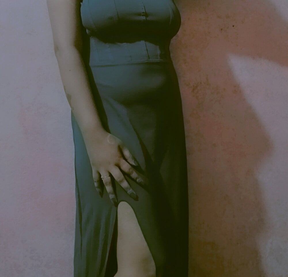yours_miska Chatroom