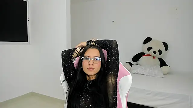 yulia_01 Chatroom