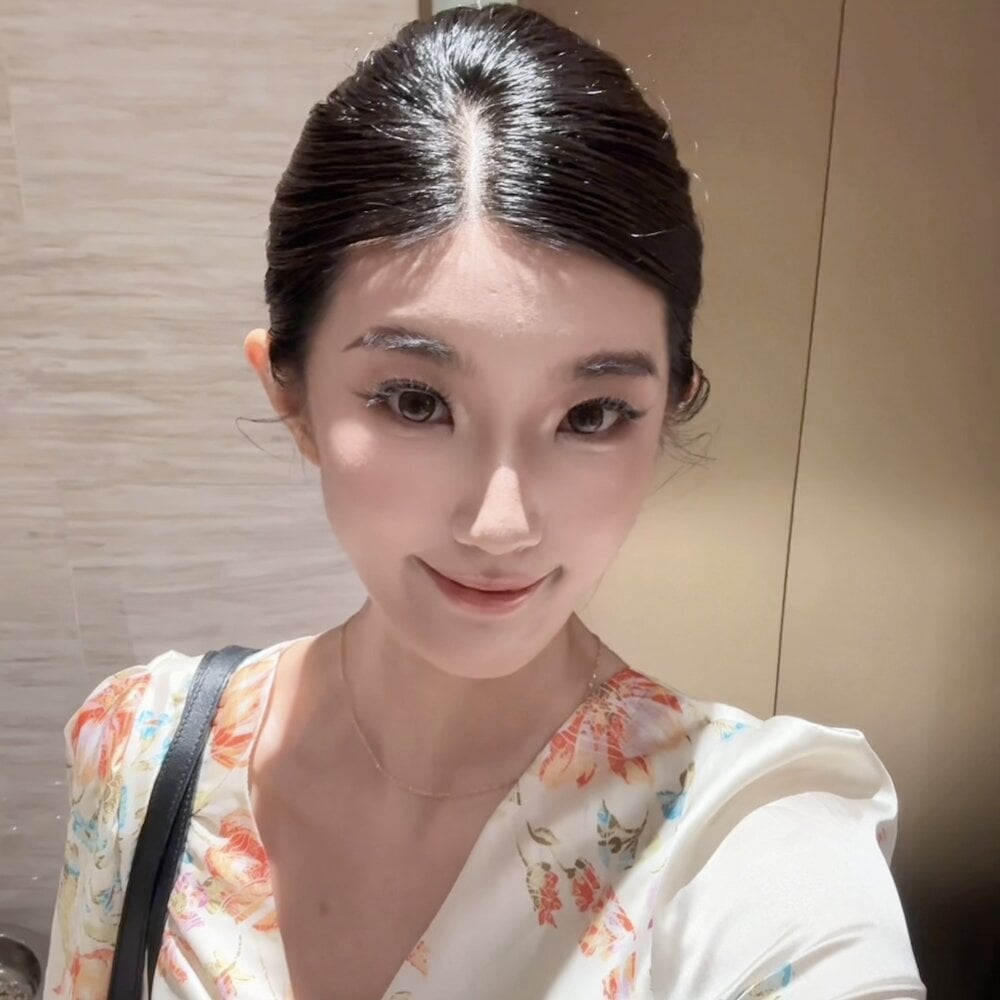 zhanglu12516 Chatroom