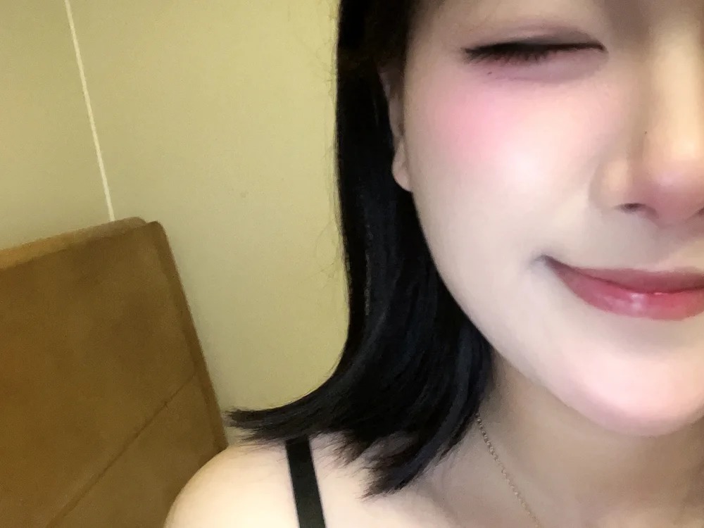 zhenzhenld0002 Chatroom