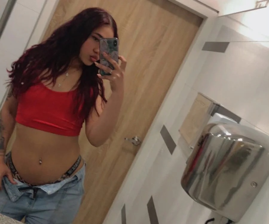 zoee_muller Chatroom