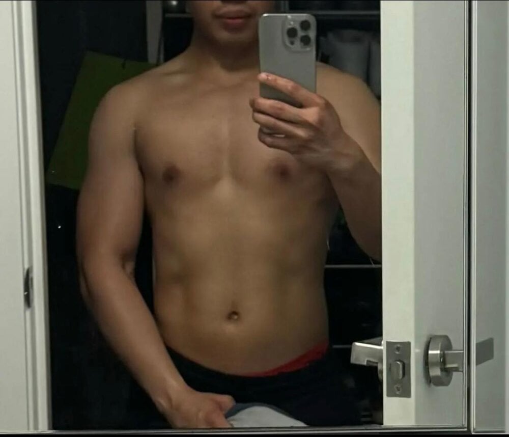 zozozolu978 Chatroom